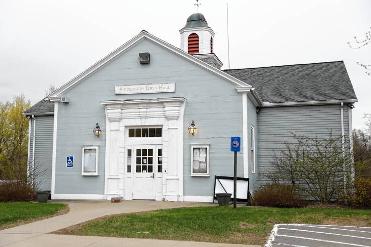 Shutesbury Town Hall. Shutesbury Town Hall.
