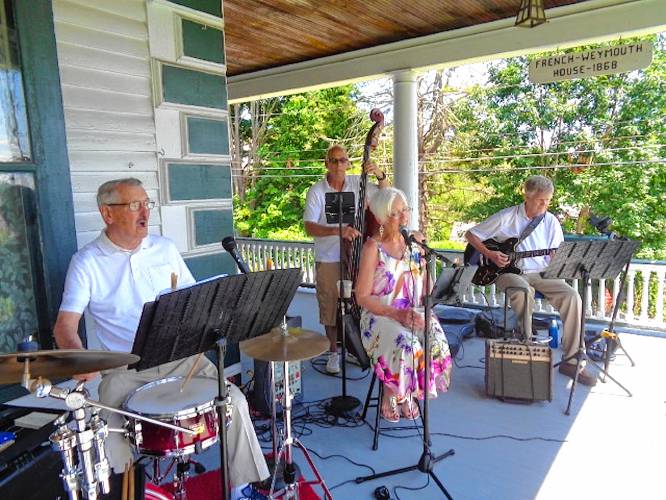 The first show in the Petit Concert Series in downtown Orange will be this Sunday, March 23, with the the local jazz combo Legacy performing from 2 to 4 p.m.