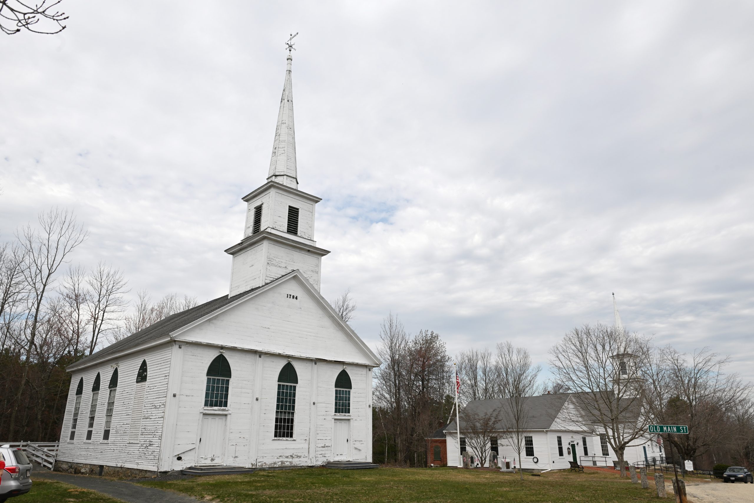 1794 Meetinghouse in New Salem raising money to fix steeple