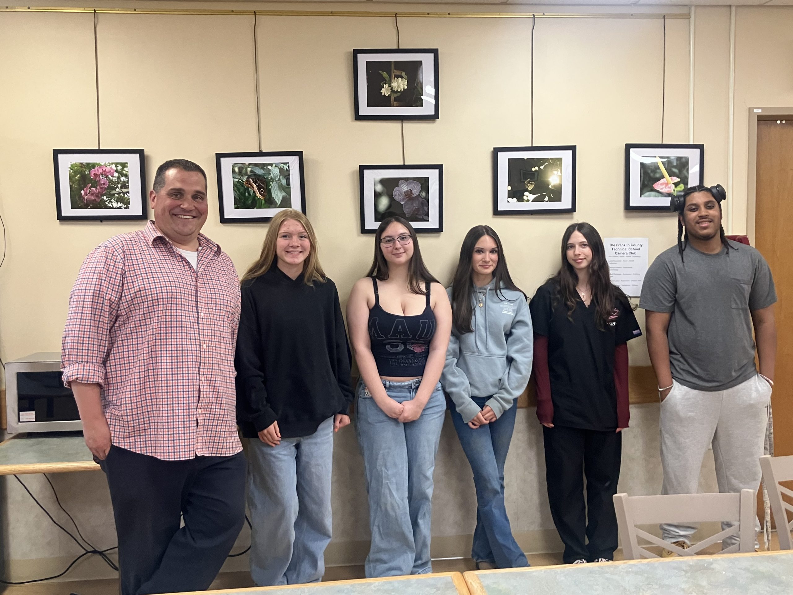 Seeing the world ‘in a different light’: Franklin Tech Camera Club brings beauty to hospital with photo exhibit